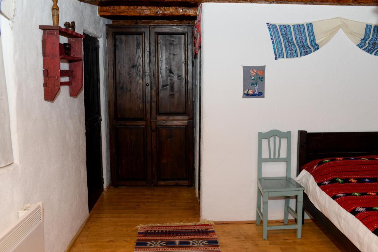 Hotel Satu Muscelean Albestii de Muscel Exteriér fotografie