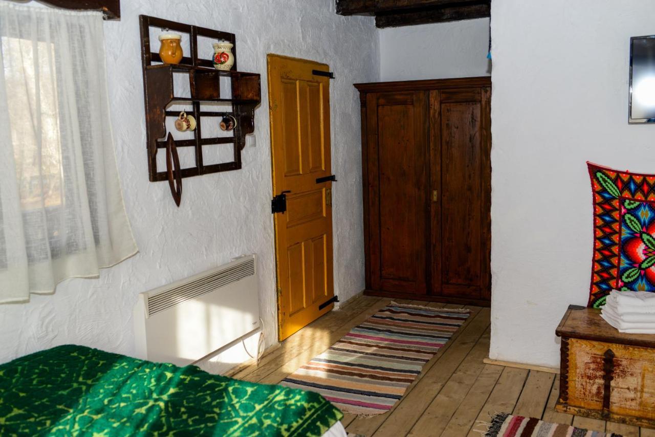 Hotel Satu Muscelean Albestii de Muscel Exteriér fotografie